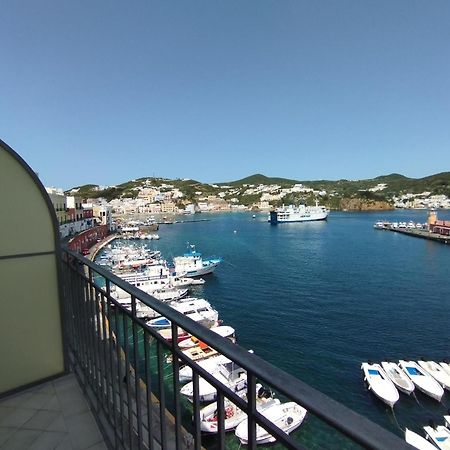 Locanda Mari Ponza Exterior photo
