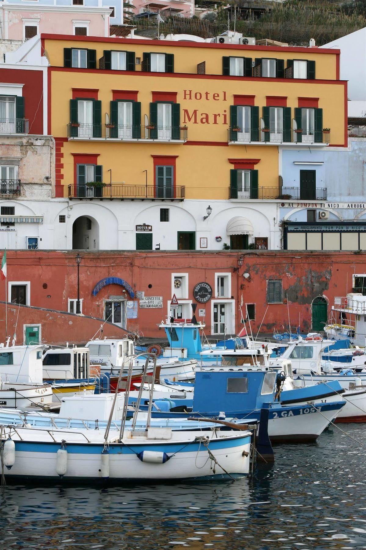 Locanda Mari Ponza Exterior photo